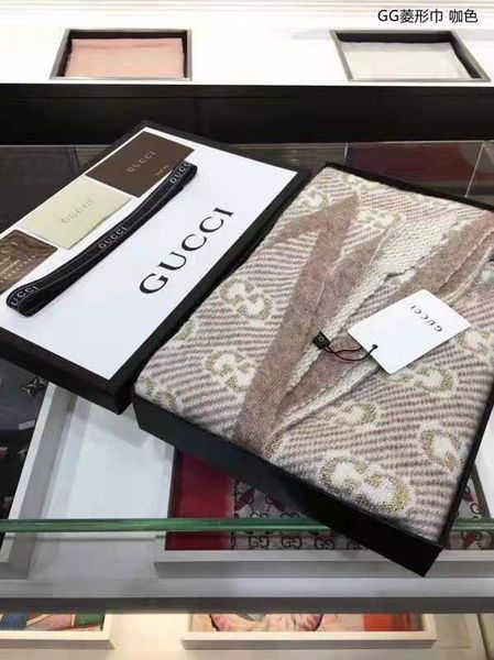 fashion brand womens scarf scarves brands design scarf women plaid letter pattern design scarf56, Blue;gray
fashion brand womens scarf scarves brands design scarf women plaid letter pattern design scarf56, Blue;gray