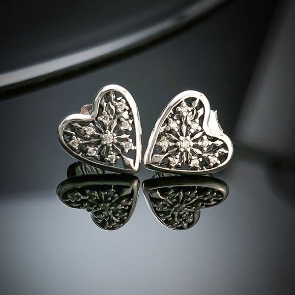winter heart stud earrings for pandora 925 sterling silver with cz diamond heart-shaped elegant jewels with original box ladies earrings, Golden;silver
winter heart stud earrings for pandora 925 sterling silver with cz diamond heart-shaped elegant jewels with original box ladies earrings, Golden;silver