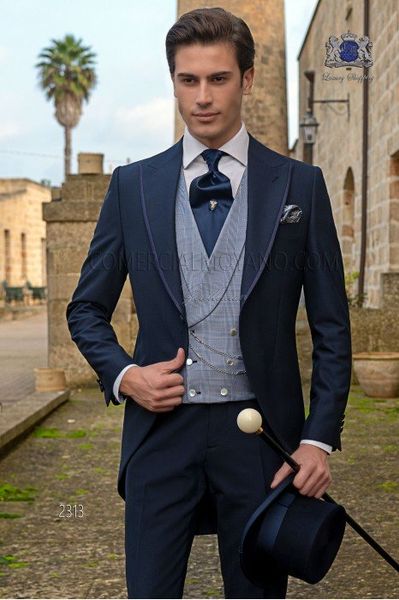 navy blue tailcoat men wedding tuxedos fashion groom tuxedos peak lapel one button men dinner prom clothes(jacket+pants+tie+vest) 1551, Black;gray
navy blue tailcoat men wedding tuxedos fashion groom tuxedos peak lapel one button men dinner prom clothes(jacket+pants+tie+vest) 1551, Black;gray