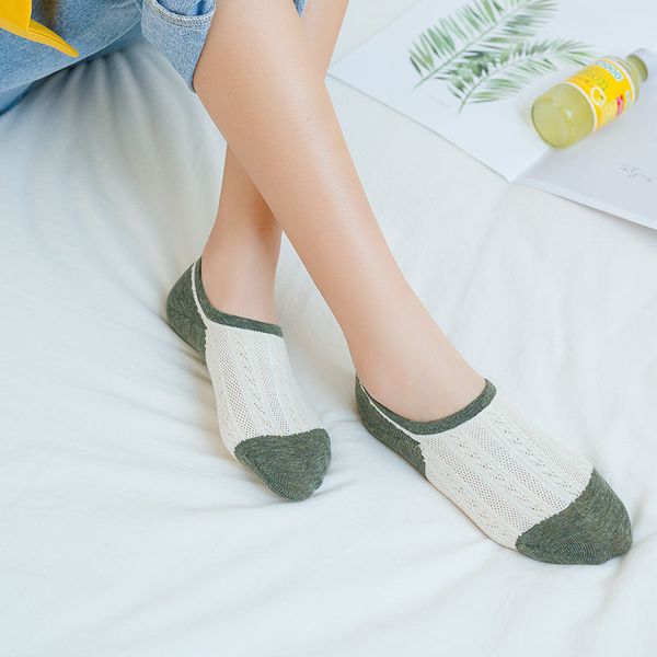 5 pairs new women cotton boat socks breathable sweat-absorbent ankle socks fashion patchwork casual female sox anti-off, Black;white
5 pairs new women cotton boat socks breathable sweat-absorbent ankle socks fashion patchwork casual female sox anti-off, Black;white