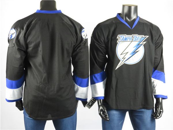 2018 tampa bay lightning jerseys embroidered men's black ice hockey jerseys blank stitched s-2xl, Black;red
2018 tampa bay lightning jerseys embroidered men's black ice hockey jerseys blank stitched s-2xl, Black;red