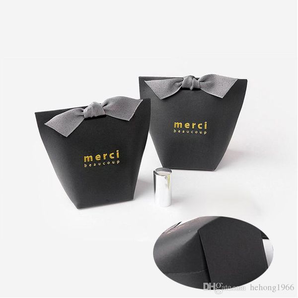 fashion fold gift package boxes gilding no ribbon french thanks merci box paper bag fit wedding favors party gifts 0 42hb uu
fashion fold gift package boxes gilding no ribbon french thanks merci box paper bag fit wedding favors party gifts 0 42hb uu