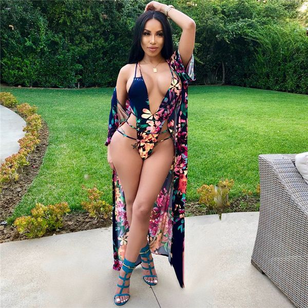 european and american women's fashion printed deep v-neck beach one piece swimsuit two pieces swimwear
european and american women's fashion printed deep v-neck beach one piece swimsuit two pieces swimwear