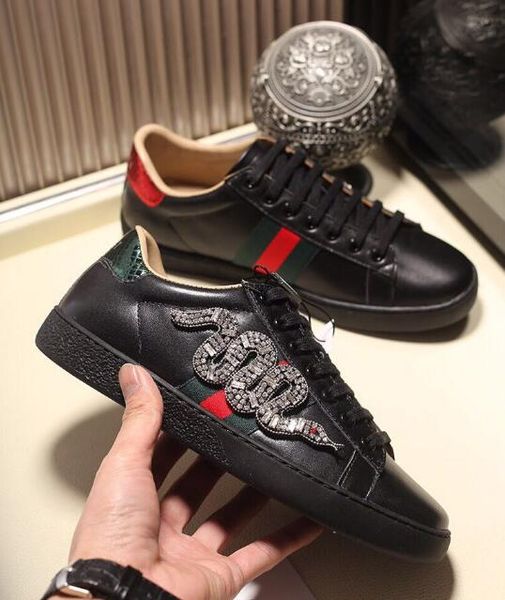 New Fashion women and men's Casual Shoes Male Genuine Leather breathable sneakers Top quality unisex leisure shoes LX32342
New Fashion women and men's Casual Shoes Male Genuine Leather breathable sneakers Top quality unisex leisure shoes LX32342