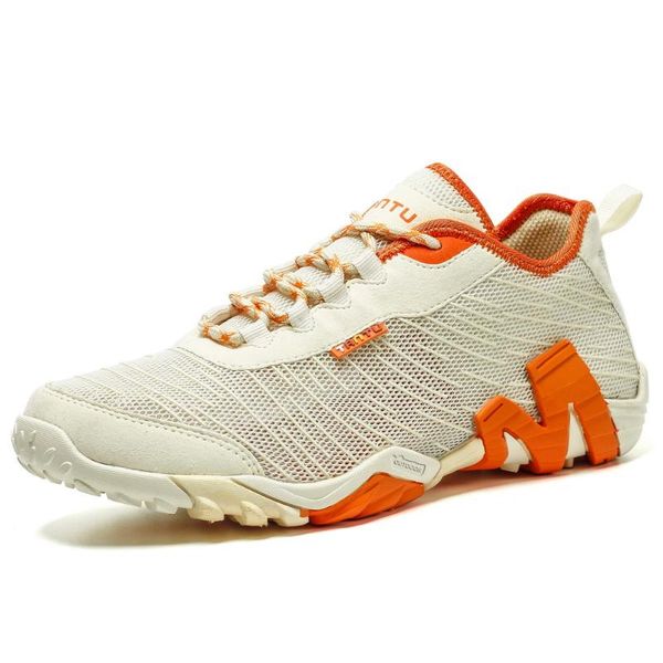 new designers men sneakers waterproof hiking shoes outdoor climbing trekking shoes man tourism camping sports hunting
new designers men sneakers waterproof hiking shoes outdoor climbing trekking shoes man tourism camping sports hunting