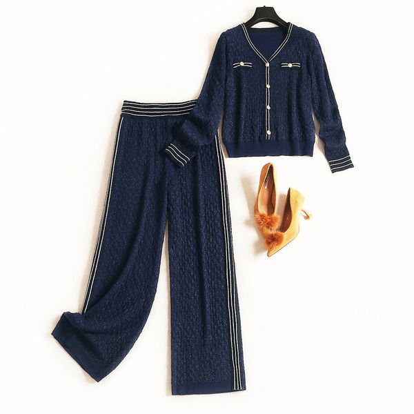 2020 fall long sleeve v neck blue / green striped knitted single-breasted cardigans + panelled long pants two piece 2 pieces set on2852305, White
2020 fall long sleeve v neck blue / green striped knitted single-breasted cardigans + panelled long pants two piece 2 pieces set on2852305, White