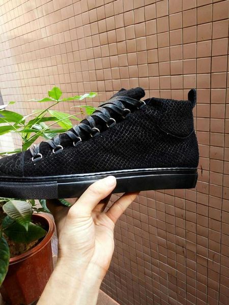 elegant high sneakers shoes women,men trainers patent leather flats red bottom sneaker casual walking shoes 41-46, Black
elegant high sneakers shoes women,men trainers patent leather flats red bottom sneaker casual walking shoes 41-46, Black