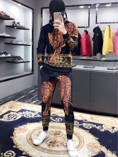 The luxuriou medu a italy de ign long leeve men 039 lei ure fa hion jacket two et port high ball outdoor lei ure port uit 9988
The luxuriou medu a italy de ign long leeve men 039 lei ure fa hion jacket two et port high ball outdoor lei ure port uit 9988