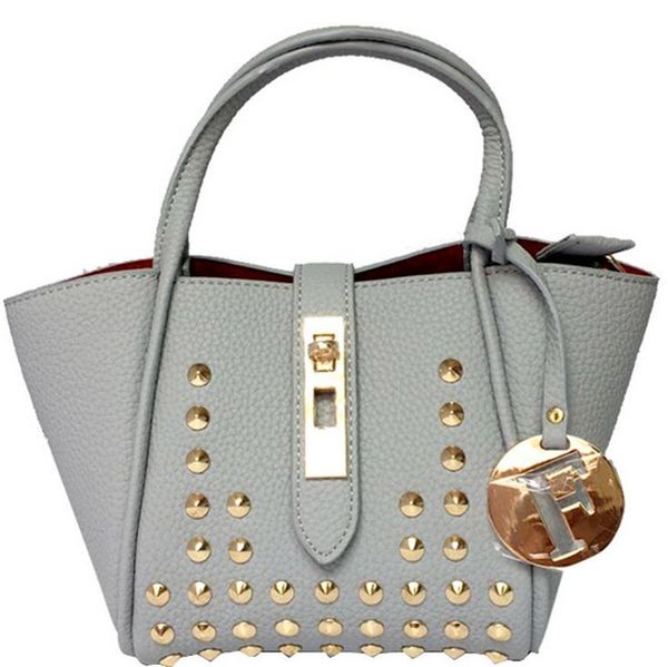 the est brand ladies fashion lychee handbags designer solid color rivets lock letter shoulder bag commuter ladies bag free
the est brand ladies fashion lychee handbags designer solid color rivets lock letter shoulder bag commuter ladies bag free