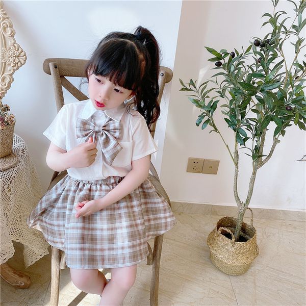 2020 summer new arrival girls fashion plaid 2 pieces suit kids preppy style suit girl set, White
2020 summer new arrival girls fashion plaid 2 pieces suit kids preppy style suit girl set, White