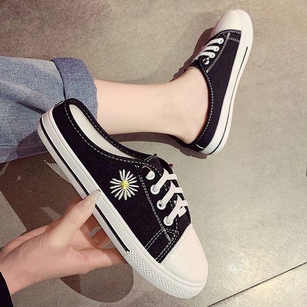 quan zhilong same small daisy canvas shoes female spring and summer 2020 board shoes female shallow mouth lazy, Black
quan zhilong same small daisy canvas shoes female spring and summer 2020 board shoes female shallow mouth lazy, Black
