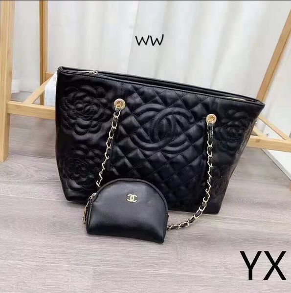 2019 new luxury fashion love heart v wave pattern satchel designer shoulder bag chain handbag crossbody purse lady-03
2019 new luxury fashion love heart v wave pattern satchel designer shoulder bag chain handbag crossbody purse lady-03