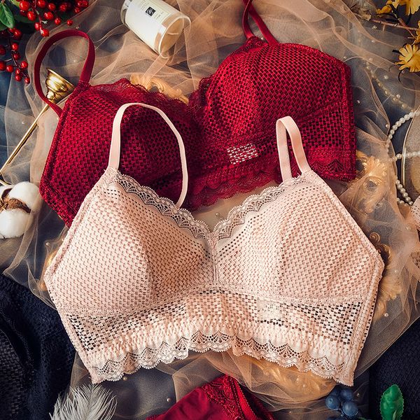 wriufred underwear women lace ultra-thin bra set girl wire breathable hollow triangle cup bras plus size lingerie sets, Red;black
wriufred underwear women lace ultra-thin bra set girl wire breathable hollow triangle cup bras plus size lingerie sets, Red;black