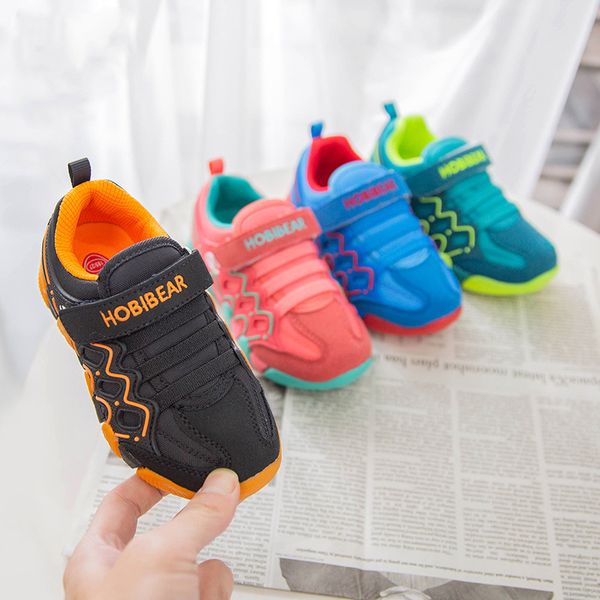 tennis shoes for boys girls casual kids sneakers tenis infantil magic sticker comfortable sprot shoes
tennis shoes for boys girls casual kids sneakers tenis infantil magic sticker comfortable sprot shoes