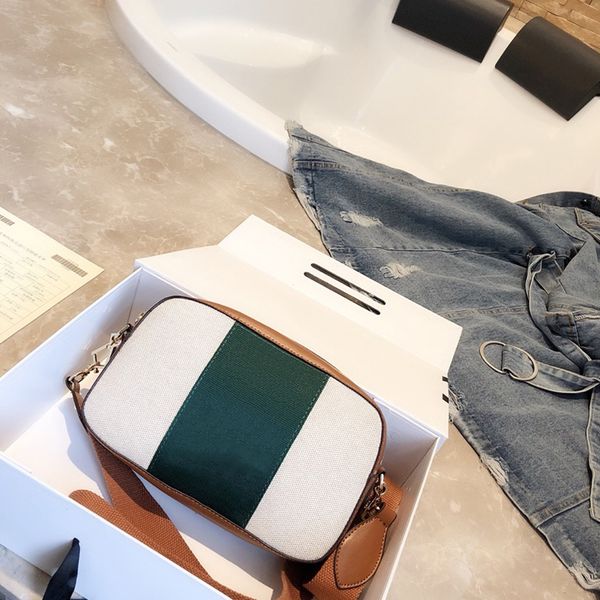 classic luxury 2019 new zipper camera bag designer handbags messenger bag genuine leather small pigskin grain fashionable joker s11
classic luxury 2019 new zipper camera bag designer handbags messenger bag genuine leather small pigskin grain fashionable joker s11