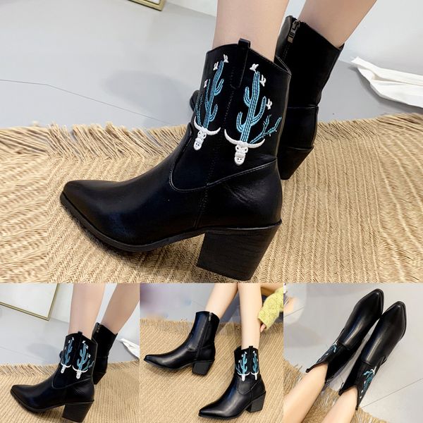 womens leather printing embroidery side zipper pointed toe shoes cowboy booties, Black
womens leather printing embroidery side zipper pointed toe shoes cowboy booties, Black