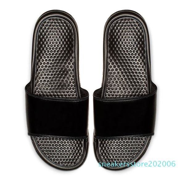 2020 slippers designer fashion mens womens flip flop summer beach sandals classics black white yellow rose pink sports size 36-45 01d s06
2020 slippers designer fashion mens womens flip flop summer beach sandals classics black white yellow rose pink sports size 36-45 01d s06