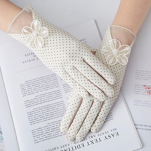 summer women uv sunscreen short sun female gloves fashion silk lace driving of thin touch screen lady gloves, Blue;gray
summer women uv sunscreen short sun female gloves fashion silk lace driving of thin touch screen lady gloves, Blue;gray