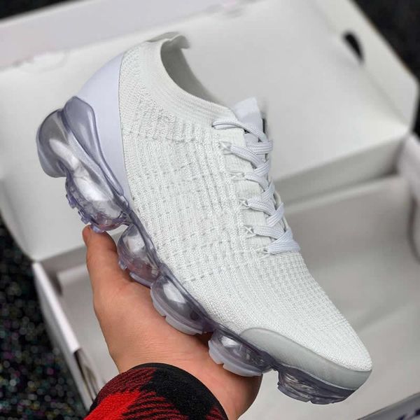new 2019 fly 2.0 3.0 knit running shoes men women triple black white designer shoes be true mesh sneakers size us 5-11
new 2019 fly 2.0 3.0 knit running shoes men women triple black white designer shoes be true mesh sneakers size us 5-11