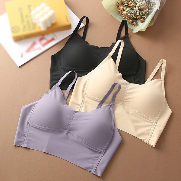 bras women bra adjustable wireless thin breathable one-piece brassiere lingerie summer comfortable solid color, Red;black
bras women bra adjustable wireless thin breathable one-piece brassiere lingerie summer comfortable solid color, Red;black