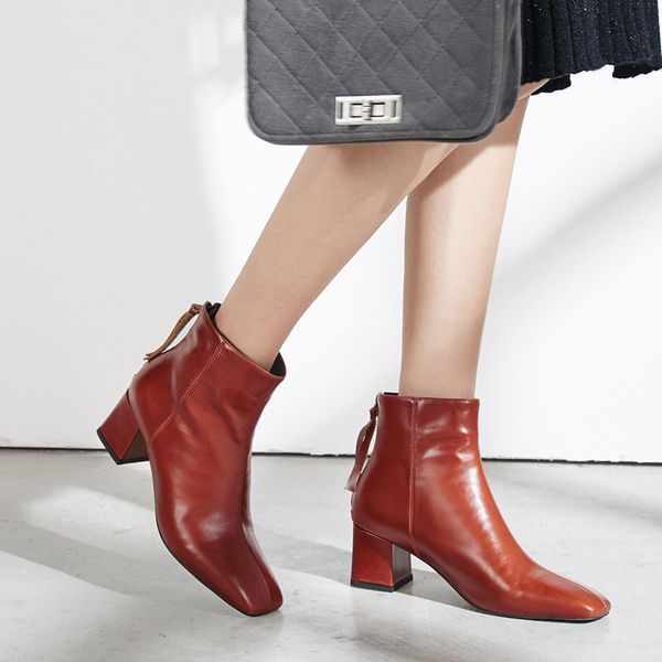genuine leather boots women botas mujer ladies high heel boots winter with heel bottine cloutes, Black
genuine leather boots women botas mujer ladies high heel boots winter with heel bottine cloutes, Black