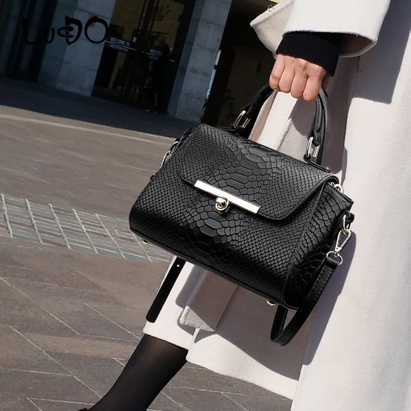 lucdo 2020 new women's designer handbag vintage crocodile pattern quality leather big tote shoulder crossbody bags
lucdo 2020 new women's designer handbag vintage crocodile pattern quality leather big tote shoulder crossbody bags