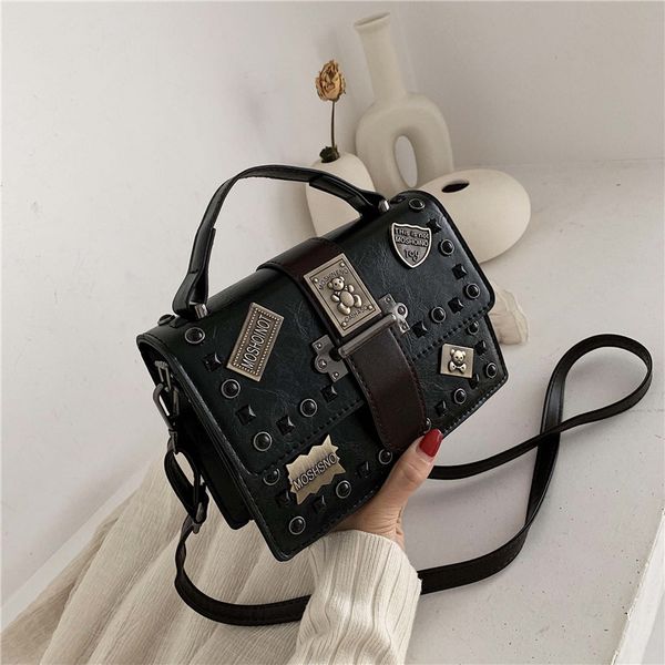 handbag crossbody bags for women 2019 rivet leather handbag women shoulder bag female messenger bag
handbag crossbody bags for women 2019 rivet leather handbag women shoulder bag female messenger bag