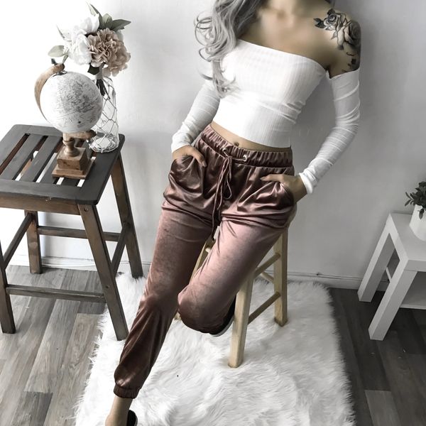 winter women corduroy loose long pants ladies casual elastic drawstring trousers, Black;white
winter women corduroy loose long pants ladies casual elastic drawstring trousers, Black;white