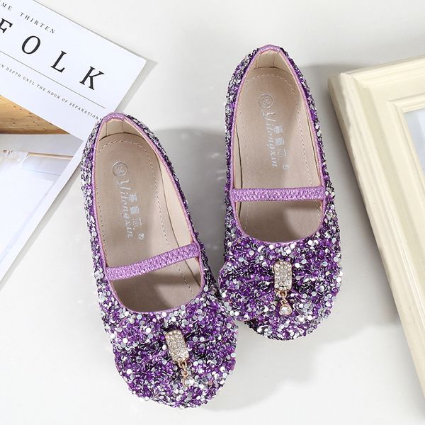 girls princess shoes 2020 spring autumn children' fashion breathable rhinestone flat heel single leather shoes b402, Black;grey
girls princess shoes 2020 spring autumn children' fashion breathable rhinestone flat heel single leather shoes b402, Black;grey