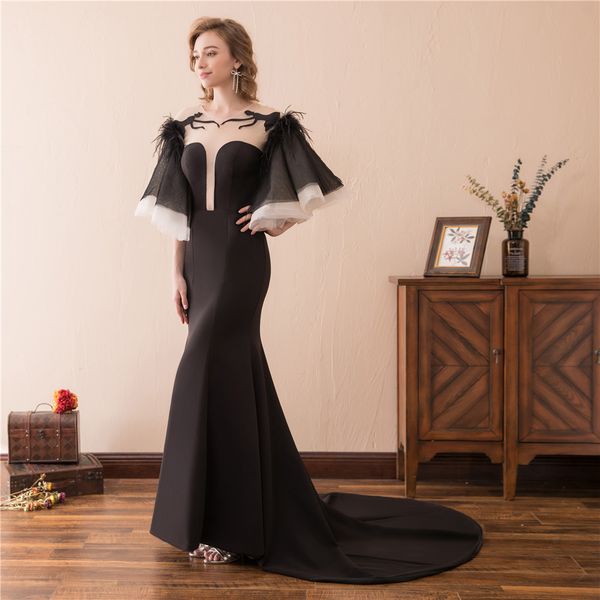 2019 black backless mermaid evening dresses with feather satin plus size prom dress formal party gown robe de soiree al55, Black;red
2019 black backless mermaid evening dresses with feather satin plus size prom dress formal party gown robe de soiree al55, Black;red
