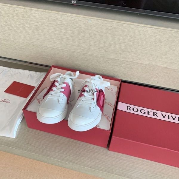 women new spring and autumn festival s flats shoe ladies fashion casual running shoes fashion, Black;red 
women new spring and autumn festival s flats shoe ladies fashion casual running shoes fashion, Black;red