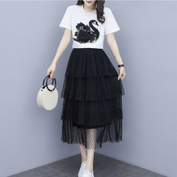 2019 summer fashion women set elegant swan embroidery short sleeve t shirt + mesh gauze skirt suit two piece sets, White
2019 summer fashion women set elegant swan embroidery short sleeve t shirt + mesh gauze skirt suit two piece sets, White