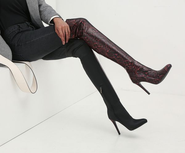2019 snake pattern stretch over knee boots female thin high heel large size boots pointed female tigh high, Black
2019 snake pattern stretch over knee boots female thin high heel large size boots pointed female tigh high, Black