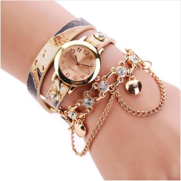 2019 new fashion woman leather rhinestone rivet chain quartz bracelet wrist watches ladies watch dropshipping 35, Slivery;brown 
2019 new fashion woman leather rhinestone rivet chain quartz bracelet wrist watches ladies watch dropshipping 35, Slivery;brown