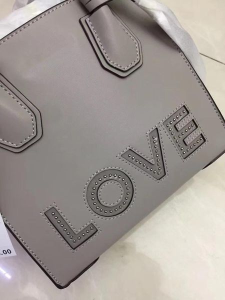 selling yang mi with the love limited edition female designer luxury ladies classic handbag personality fashion messenger shoulder bag
selling yang mi with the love limited edition female designer luxury ladies classic handbag personality fashion messenger shoulder bag