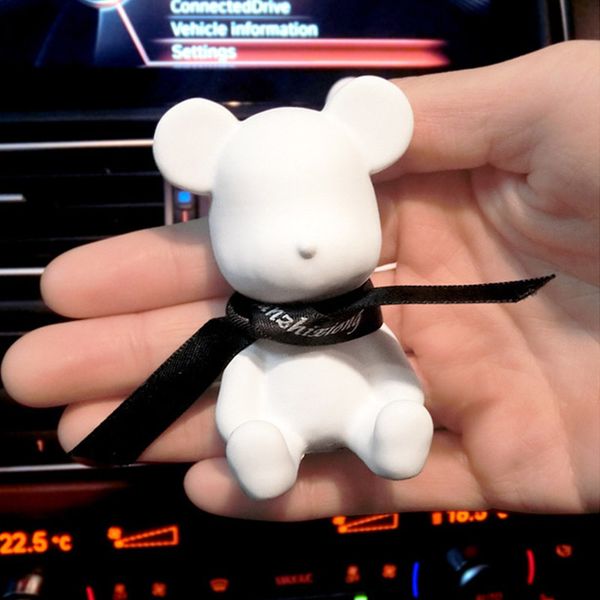 three bear car perfume bear air conditioning outlet perfume clip car decoration 
three bear car perfume bear air conditioning outlet perfume clip car decoration