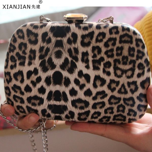 2020 xianjian sexy leopard вечернее платье партии соответствия леопарда печатных клатч bolsa femina
2020 xianjian sexy leopard вечернее платье партии соответствия леопарда печатных клатч bolsa femina