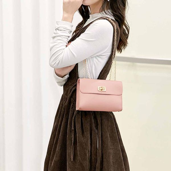 lady shoulders small cross body letter purse mobile phone messenger bag for woman bolsos mujer verano 2019 bolsa feminina
lady shoulders small cross body letter purse mobile phone messenger bag for woman bolsos mujer verano 2019 bolsa feminina