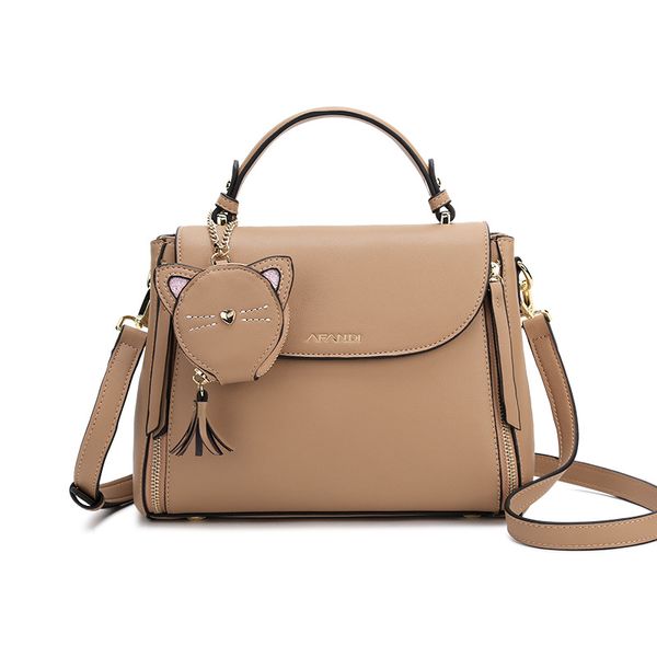 handbags 2020 new explosion models fashion large-capacity portable shoulder bag messenger bag
handbags 2020 new explosion models fashion large-capacity portable shoulder bag messenger bag