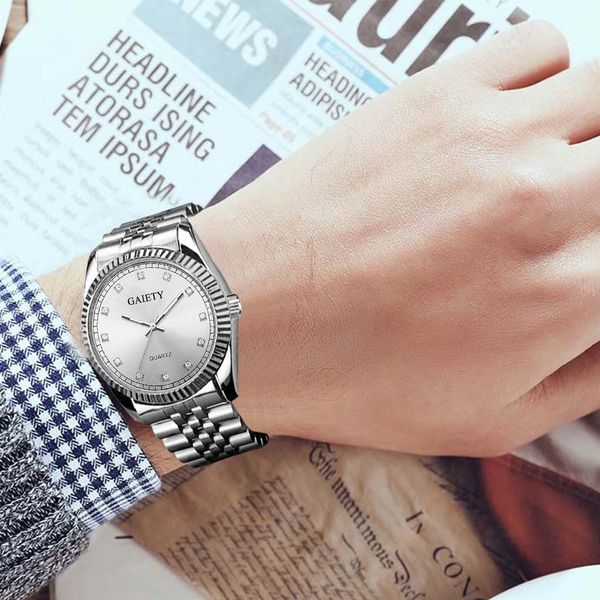 luxury men business watches fashionable male alloy wristwatches casual men diamond watch relogio masculino drop shipping, Slivery;brown
luxury men business watches fashionable male alloy wristwatches casual men diamond watch relogio masculino drop shipping, Slivery;brown