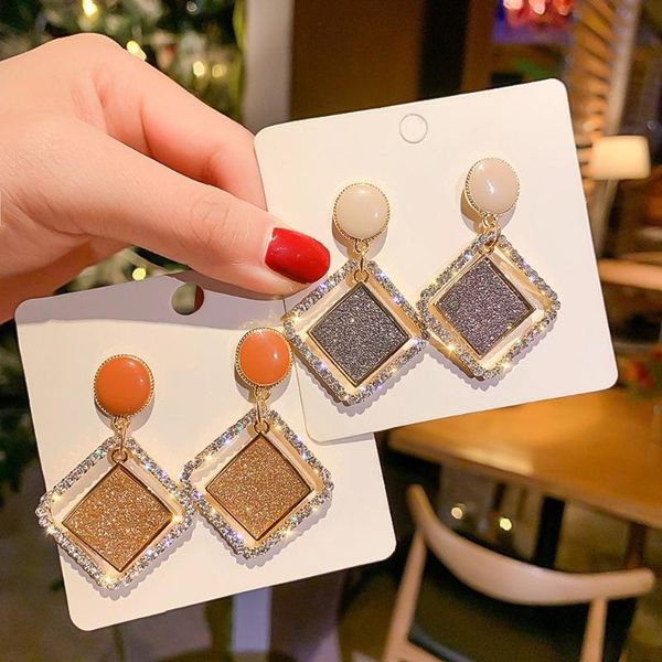 2020 korean women's earrings new geometric pendant crystal earrings temperament fashion jewelry, Silver
2020 korean women's earrings new geometric pendant crystal earrings temperament fashion jewelry, Silver