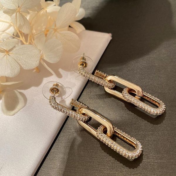 Metal Chain Earrings Diamond Earrings Studs Crystal Pendant Earring Long Buckle Earrings Paper Clip S925 Silver Needle
Metal Chain Earrings Diamond Earrings Studs Crystal Pendant Earring Long Buckle Earrings Paper Clip S925 Silver Needle