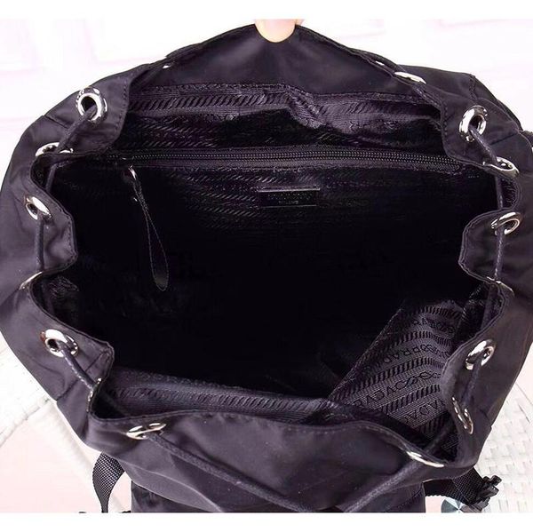 designer-notebook back pack fashion designer military backpack handbag presbyopic package travel messenger bag parachute fabric wholesale
designer-notebook back pack fashion designer military backpack handbag presbyopic package travel messenger bag parachute fabric wholesale