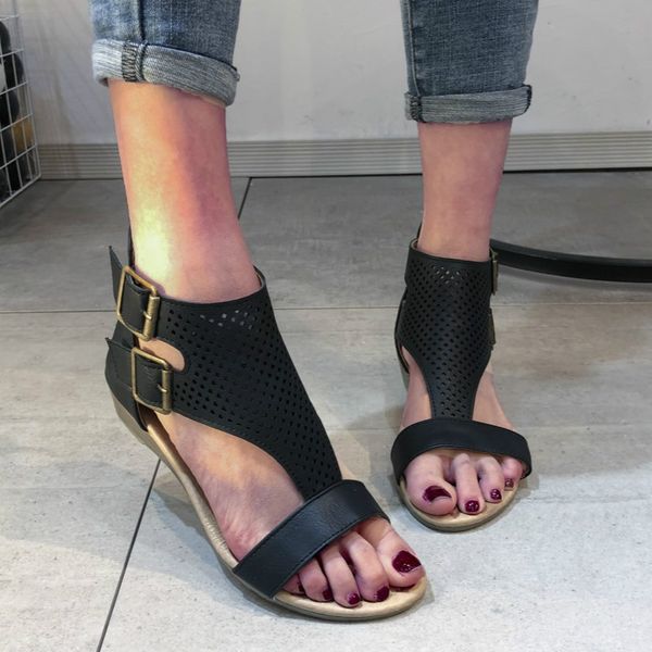pu leather low heel women gladiator sandals breathable hollow fashion solid summer shoes woman open toe zapatos de mujer, Black
pu leather low heel women gladiator sandals breathable hollow fashion solid summer shoes woman open toe zapatos de mujer, Black