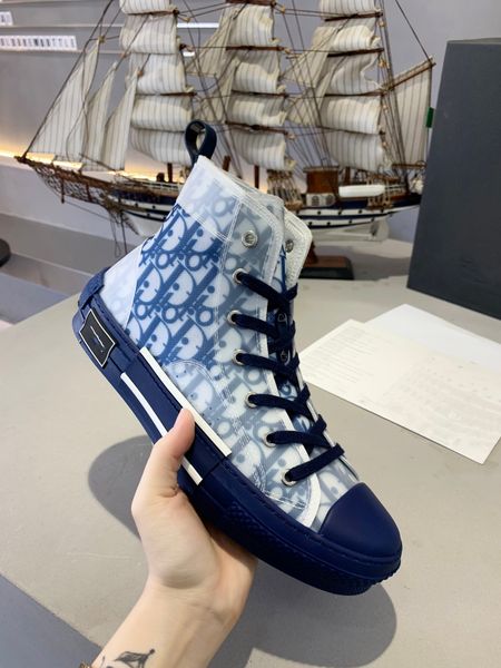 2020 new high-quality luxury fashion shoes high-heeled leather casual running outdoor shoes men and women high-end shoes 898, Black
2020 new high-quality luxury fashion shoes high-heeled leather casual running outdoor shoes men and women high-end shoes 898, Black