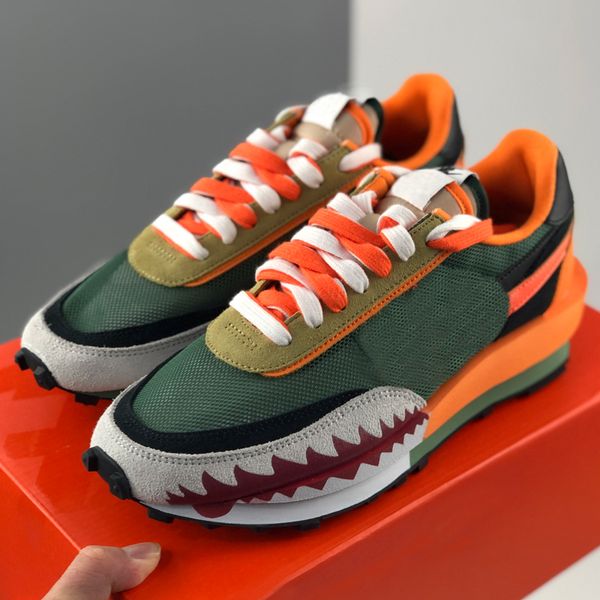 running shoes ldwaffle sacai shark mouth sacai x ldv x waffle trainers women men outdoor sports sneakers athletic shoes chaussures 36-45
running shoes ldwaffle sacai shark mouth sacai x ldv x waffle trainers women men outdoor sports sneakers athletic shoes chaussures 36-45
