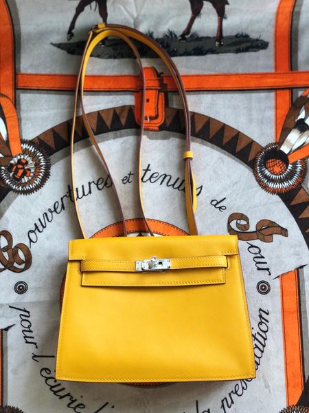 whosale original togo design yellow kelly danse bag, много цветов с серебряной и золотой фурнитурой для выбранной, быстрой доставки
whosale original togo design yellow kelly danse bag, много цветов с серебряной и золотой фурнитурой для выбранной, быстрой доставки