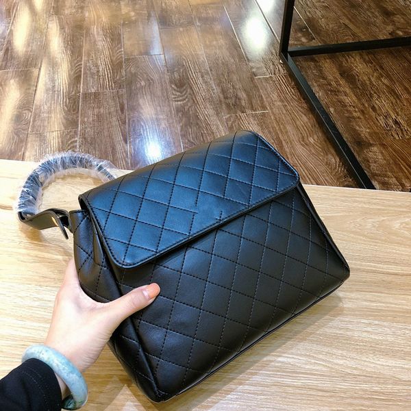 women shoulder bags pu leather crossbody bag luxury lattice sewing bags brand ladies 2019 fashion
women shoulder bags pu leather crossbody bag luxury lattice sewing bags brand ladies 2019 fashion