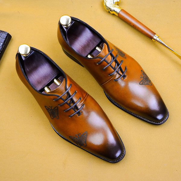 popular men's leather shoes oxfords cow leather business dress shoes british style carved lace-up black brown
popular men's leather shoes oxfords cow leather business dress shoes british style carved lace-up black brown