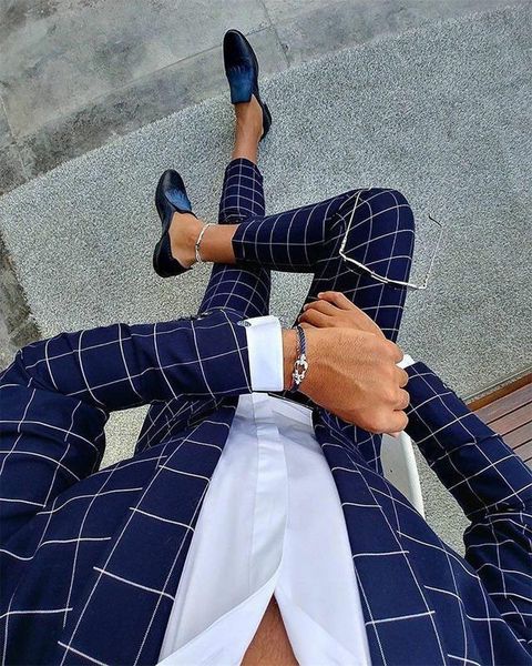 groom tuxedos groomsmen peak lapel new arrival blue plaid men suits wedding/prom/dinner man blazer ( jacket+pants+tie ) m1263, Black;gray
groom tuxedos groomsmen peak lapel new arrival blue plaid men suits wedding/prom/dinner man blazer ( jacket+pants+tie ) m1263, Black;gray